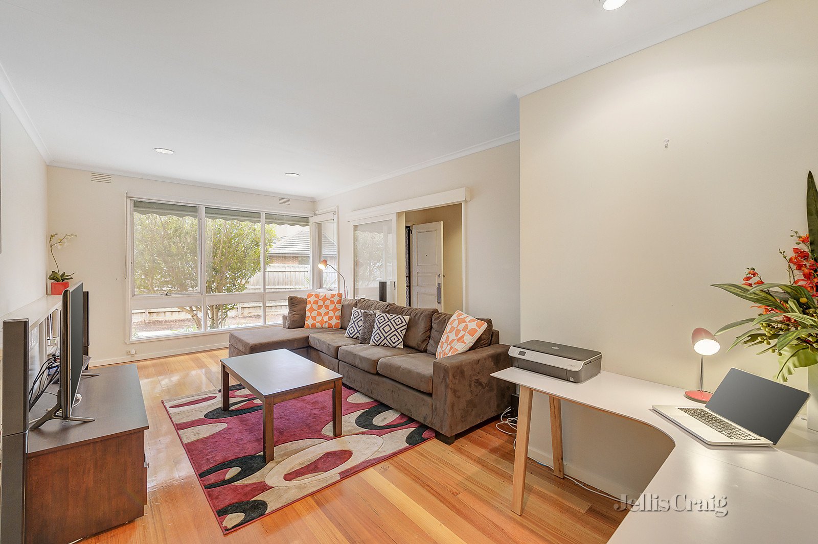 2/4 Lemon Road, Balwyn North image 1