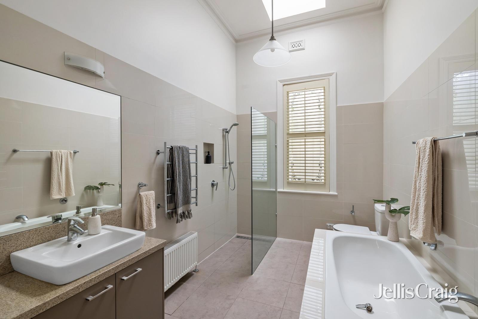 24 Lewisham Road, Prahran image 13