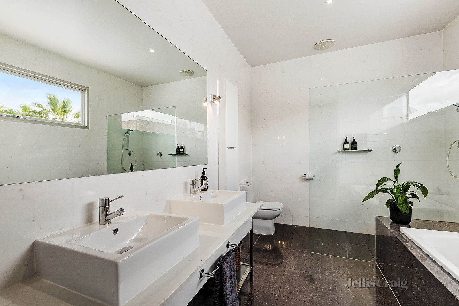 24 Little Curzon Street, North Melbourne image 11