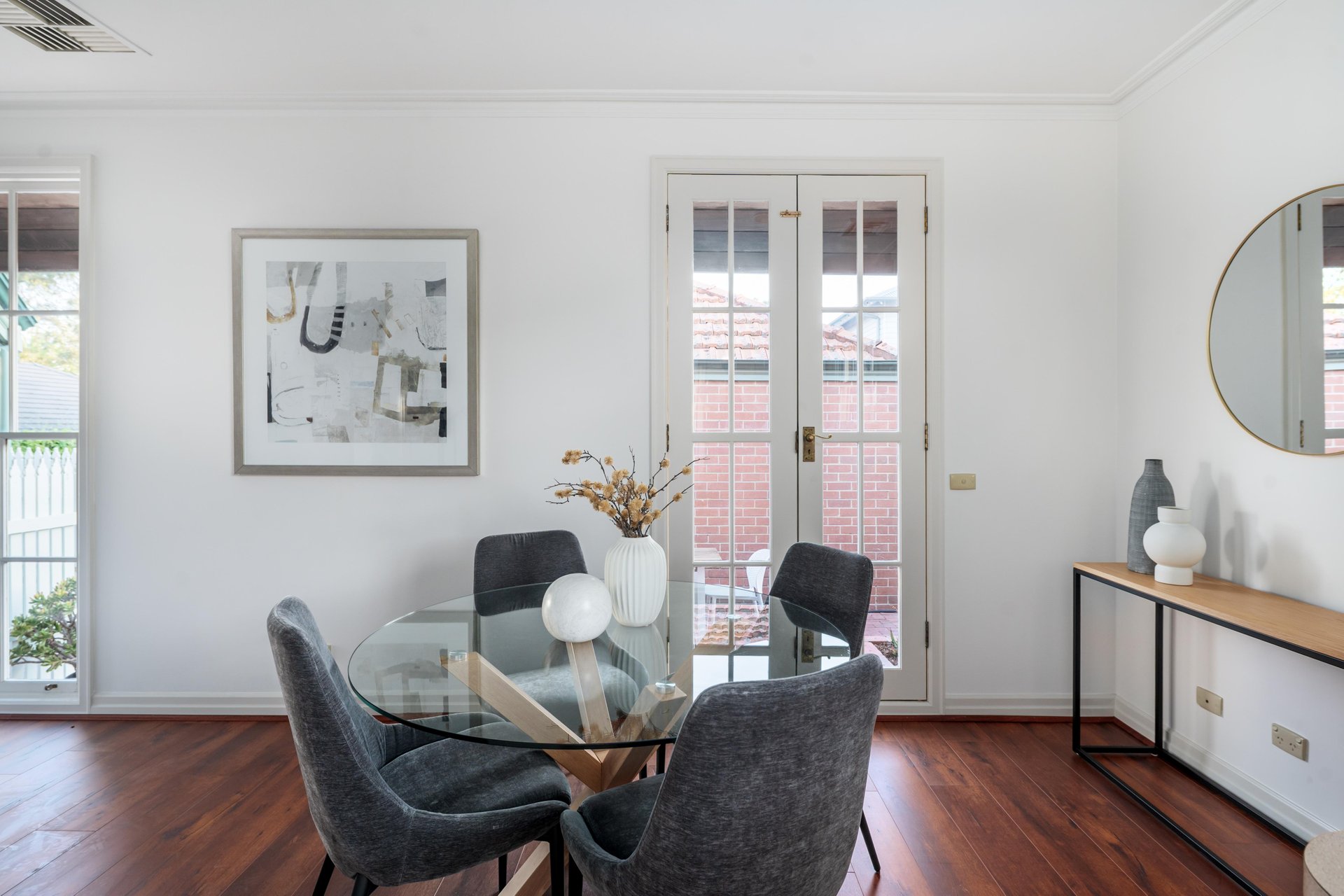 2/4 Lodge Road, Camberwell image 5