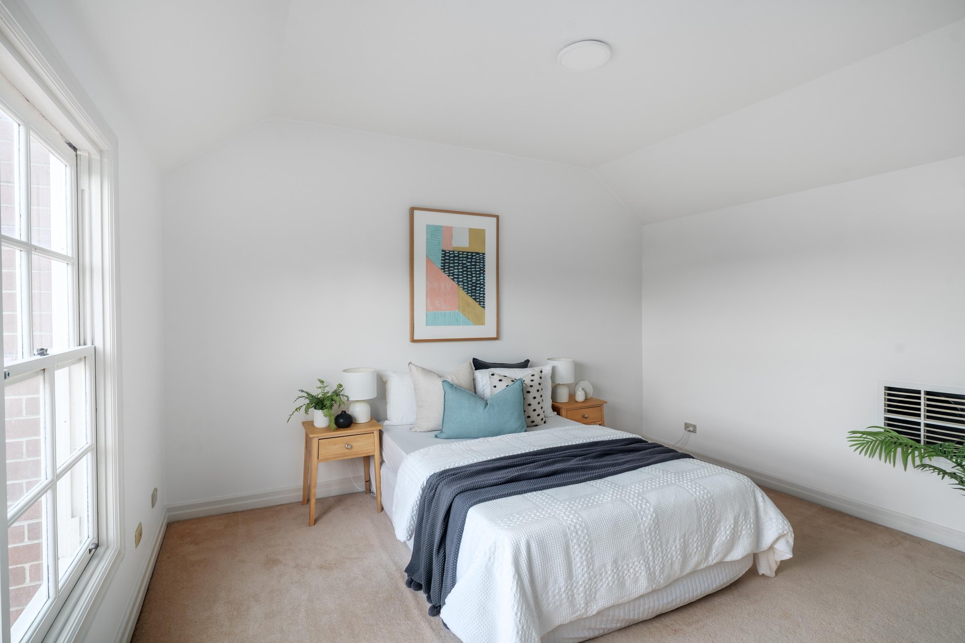2/4 Lodge Road, Camberwell image 8