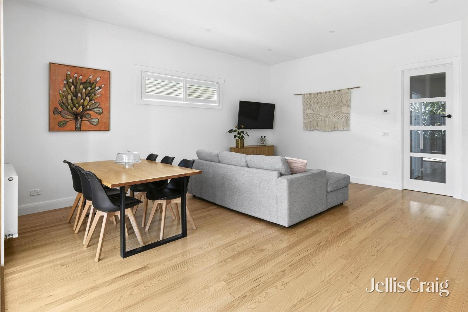 24 Lomond Terrace, East Geelong image 6