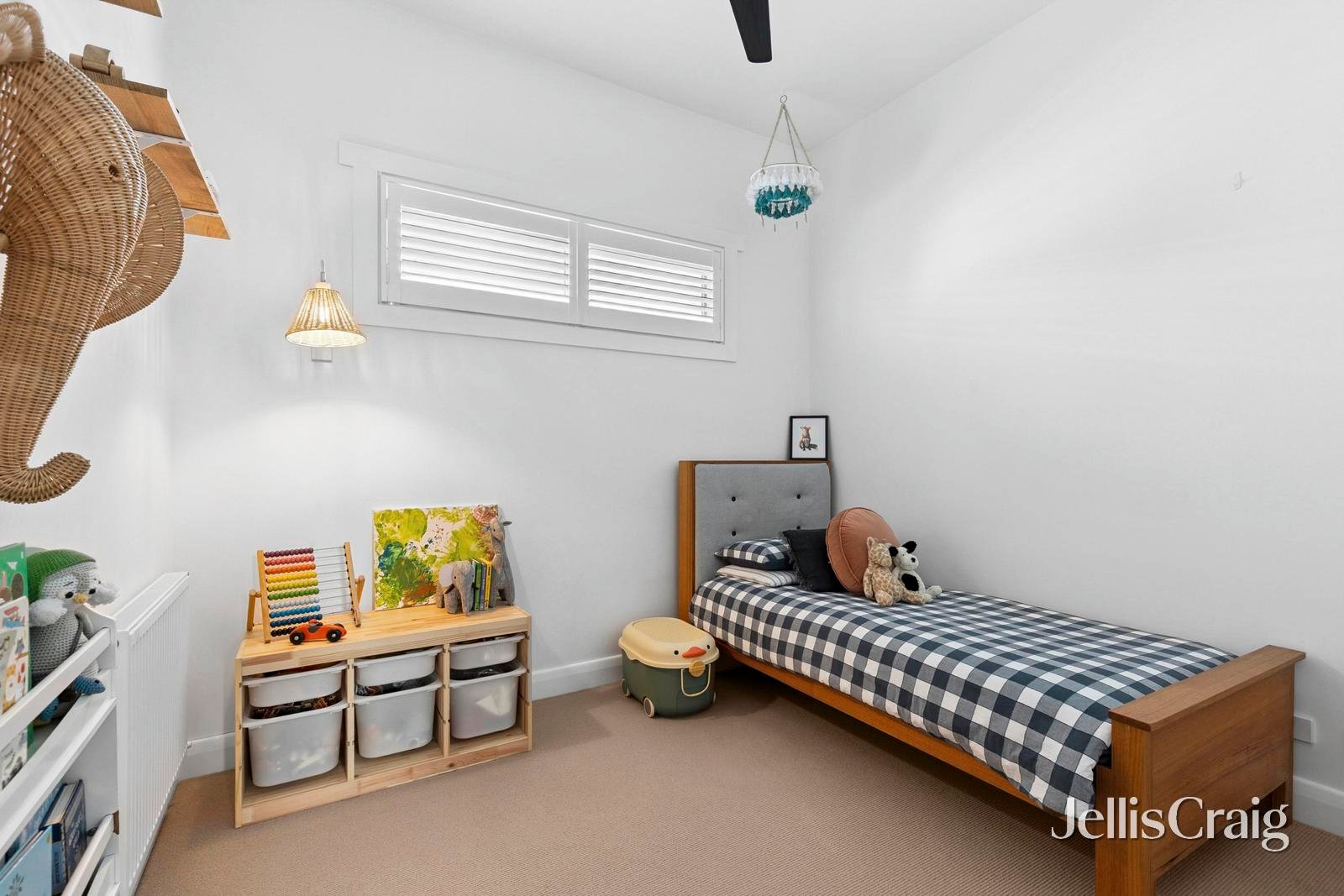 24 Lomond Terrace, East Geelong image 10