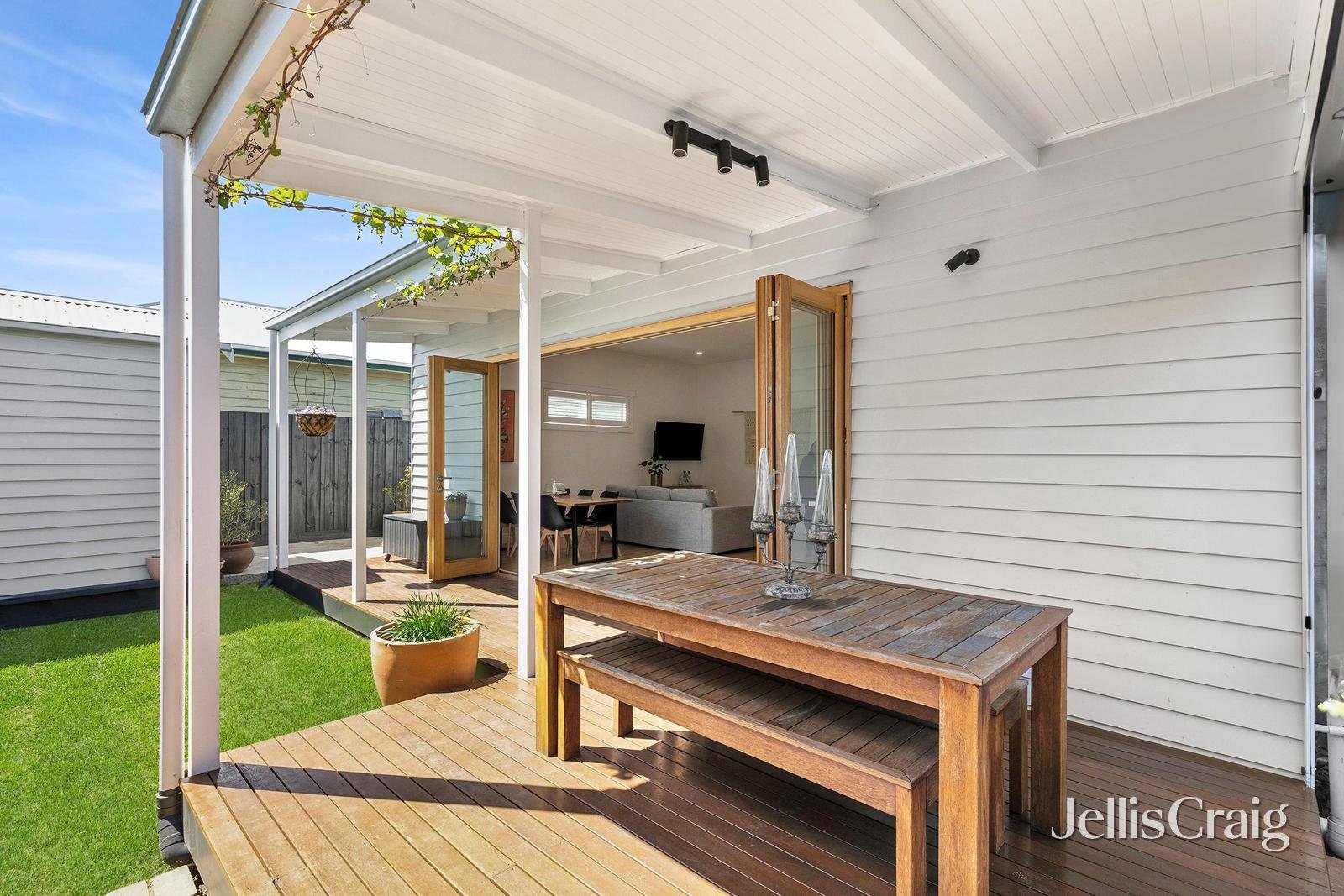 24 Lomond Terrace, East Geelong image 11