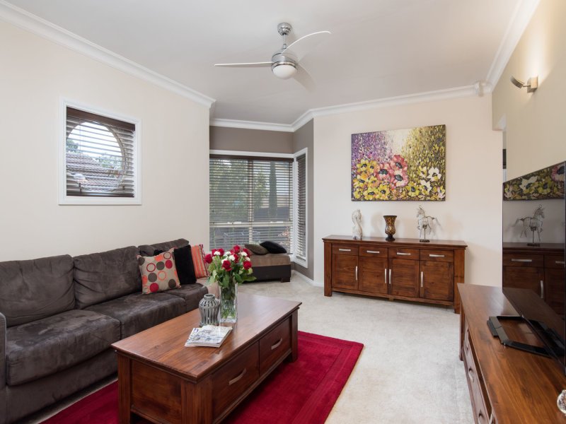 24 Longfellow Avenue, Mooroolbark image 3