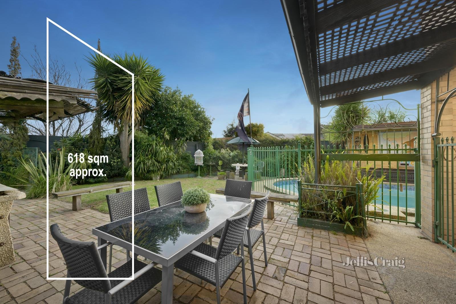 24 Ludwell Crescent, Bentleigh East image 2