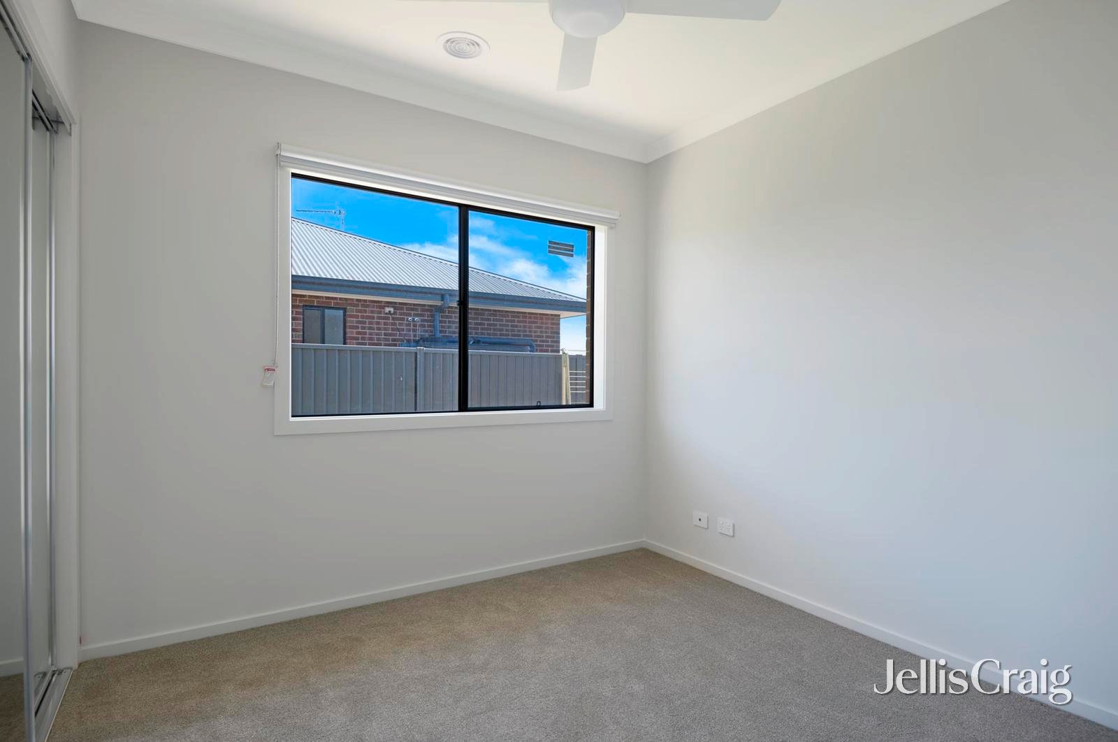 24 Lugano Avenue, Alfredton image 6