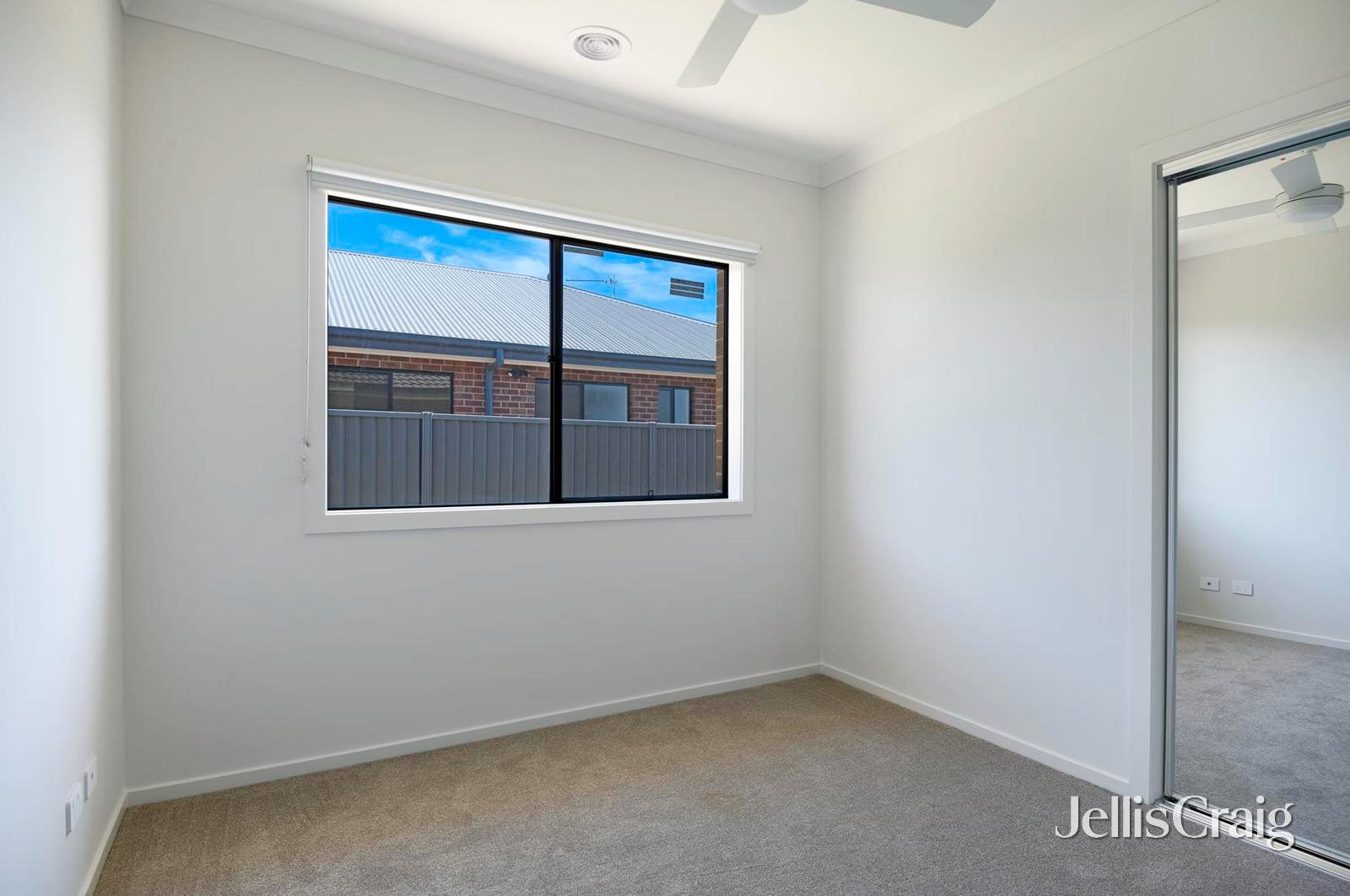 24 Lugano Avenue, Alfredton image 7