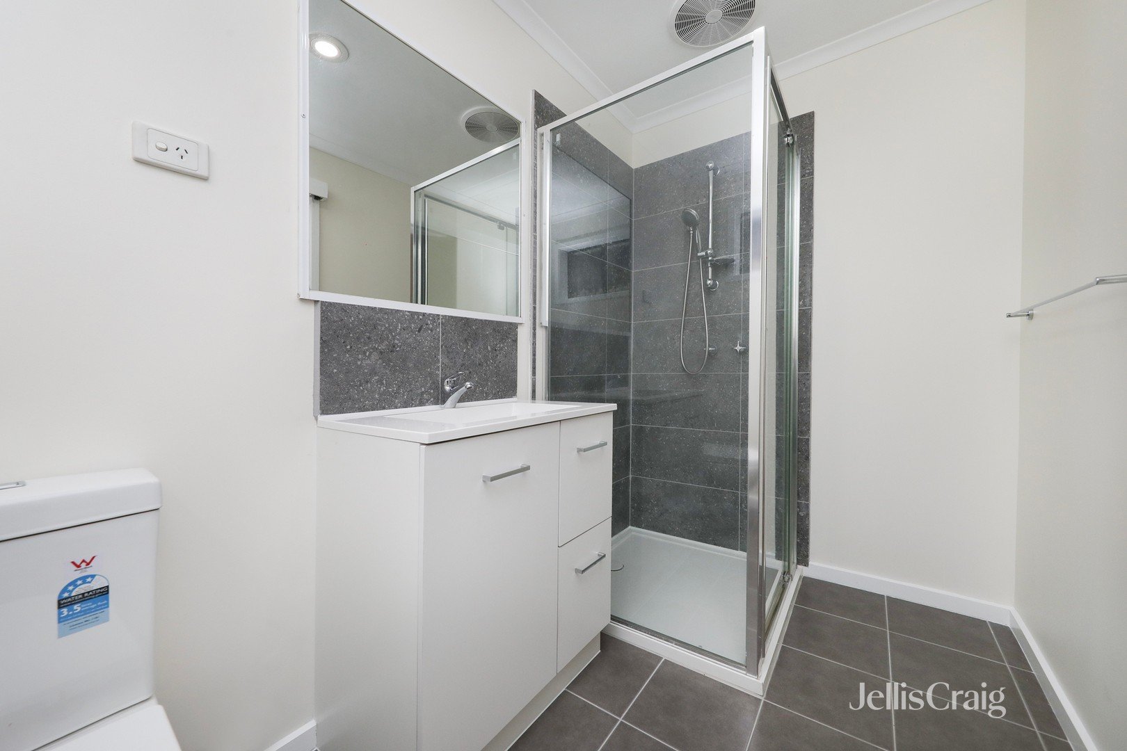 24 Manatee Close, Hoppers&nbsp;Crossing image 9