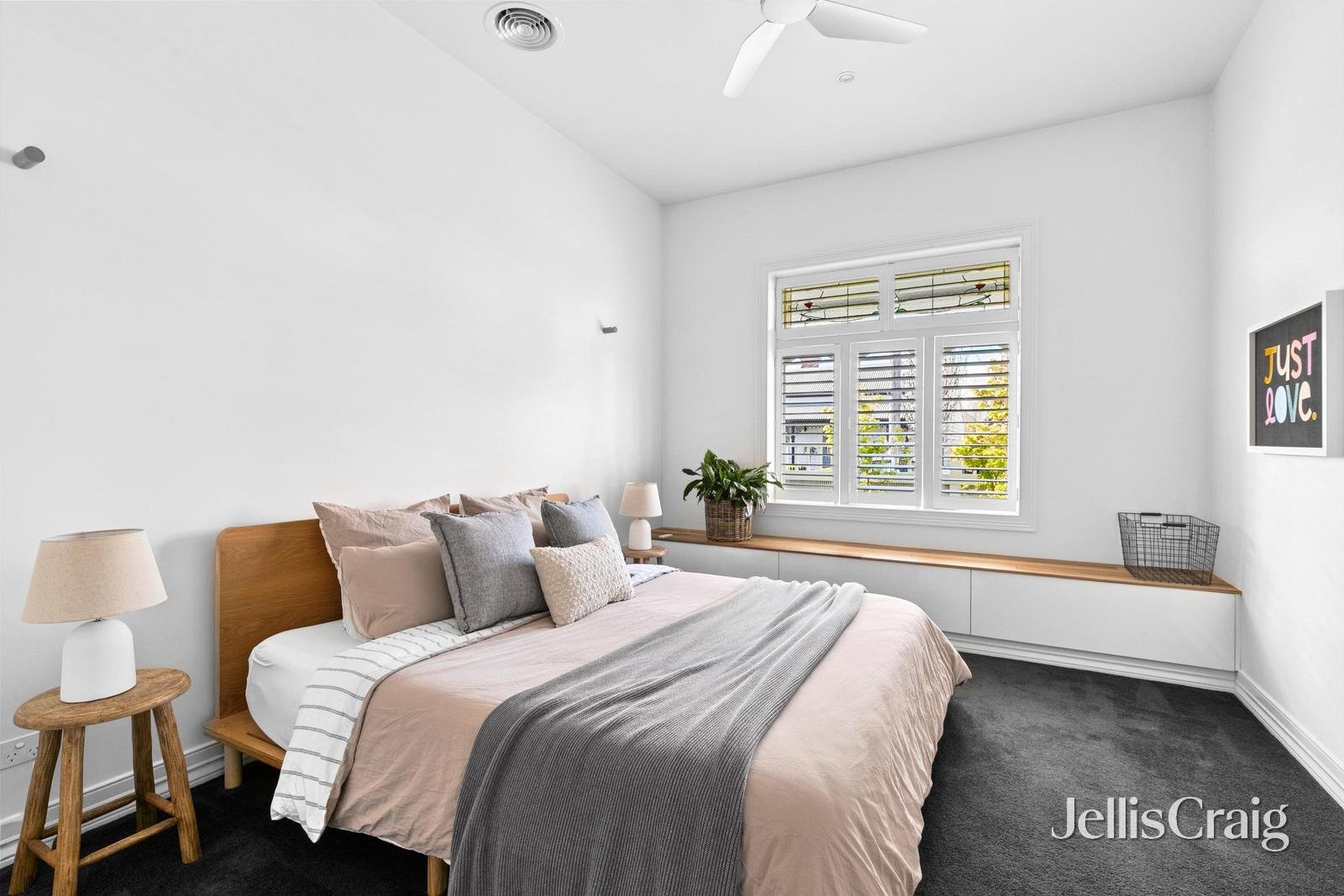 24 Margaret Street, Rippleside image 11