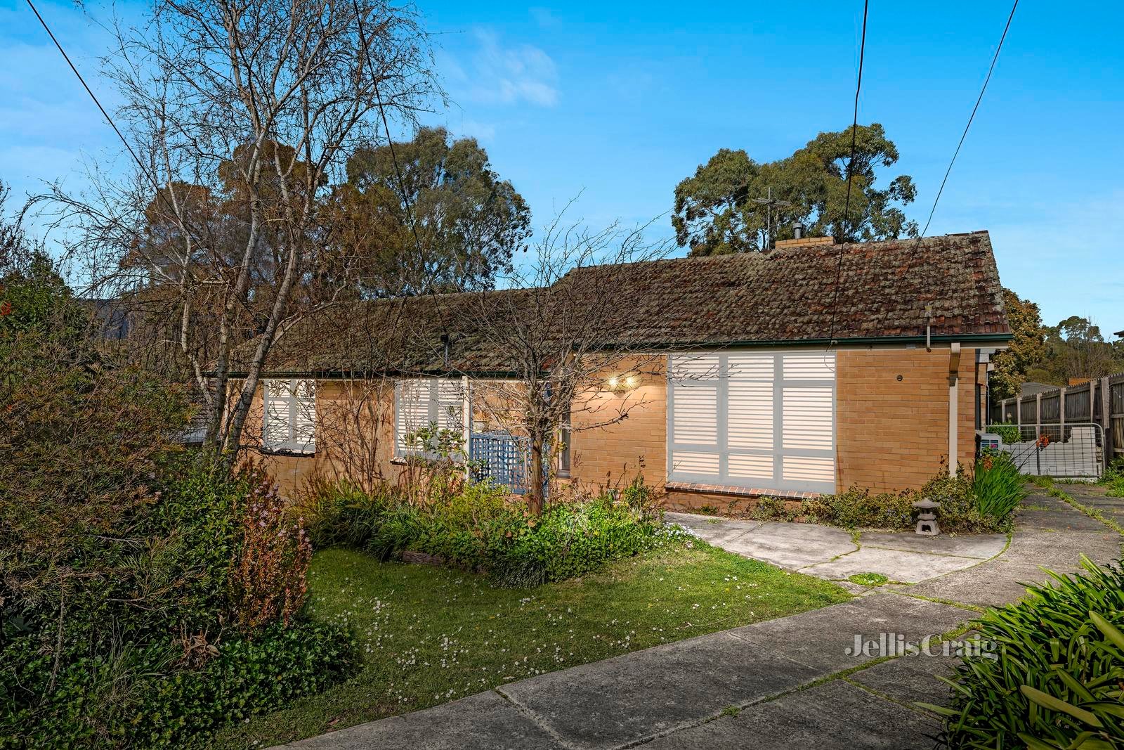 24 Masefield Avenue, Mooroolbark image 12