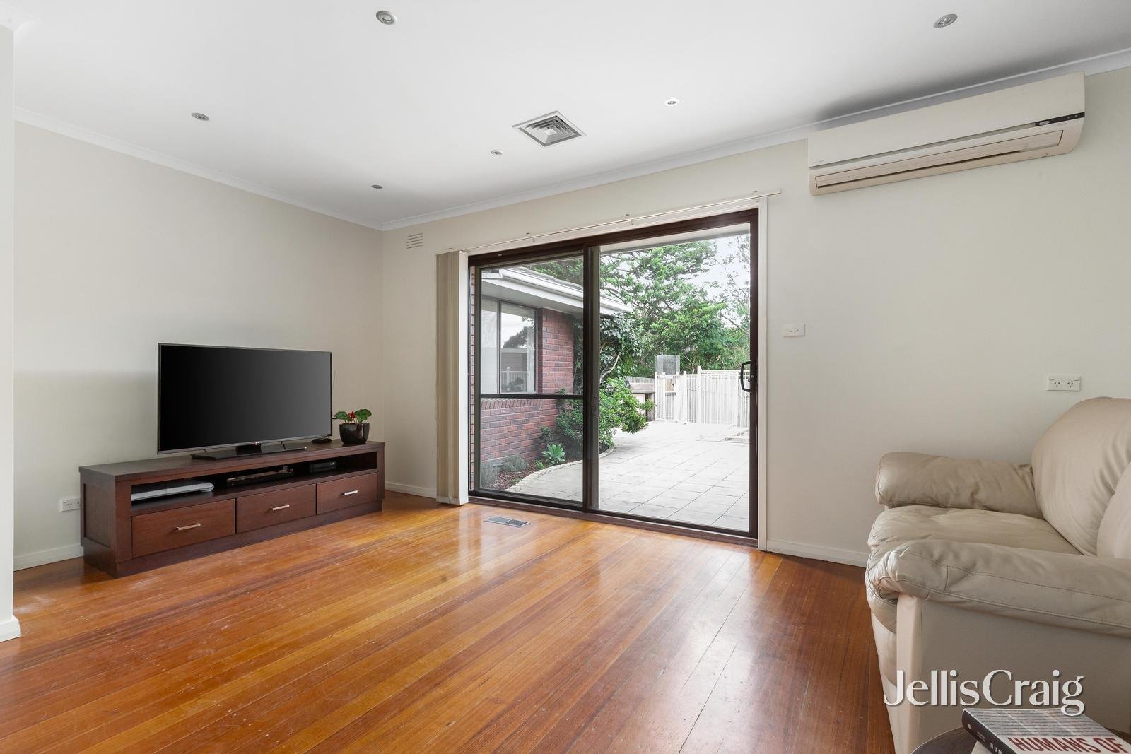 24 Mcauley Drive, Rosanna image 9