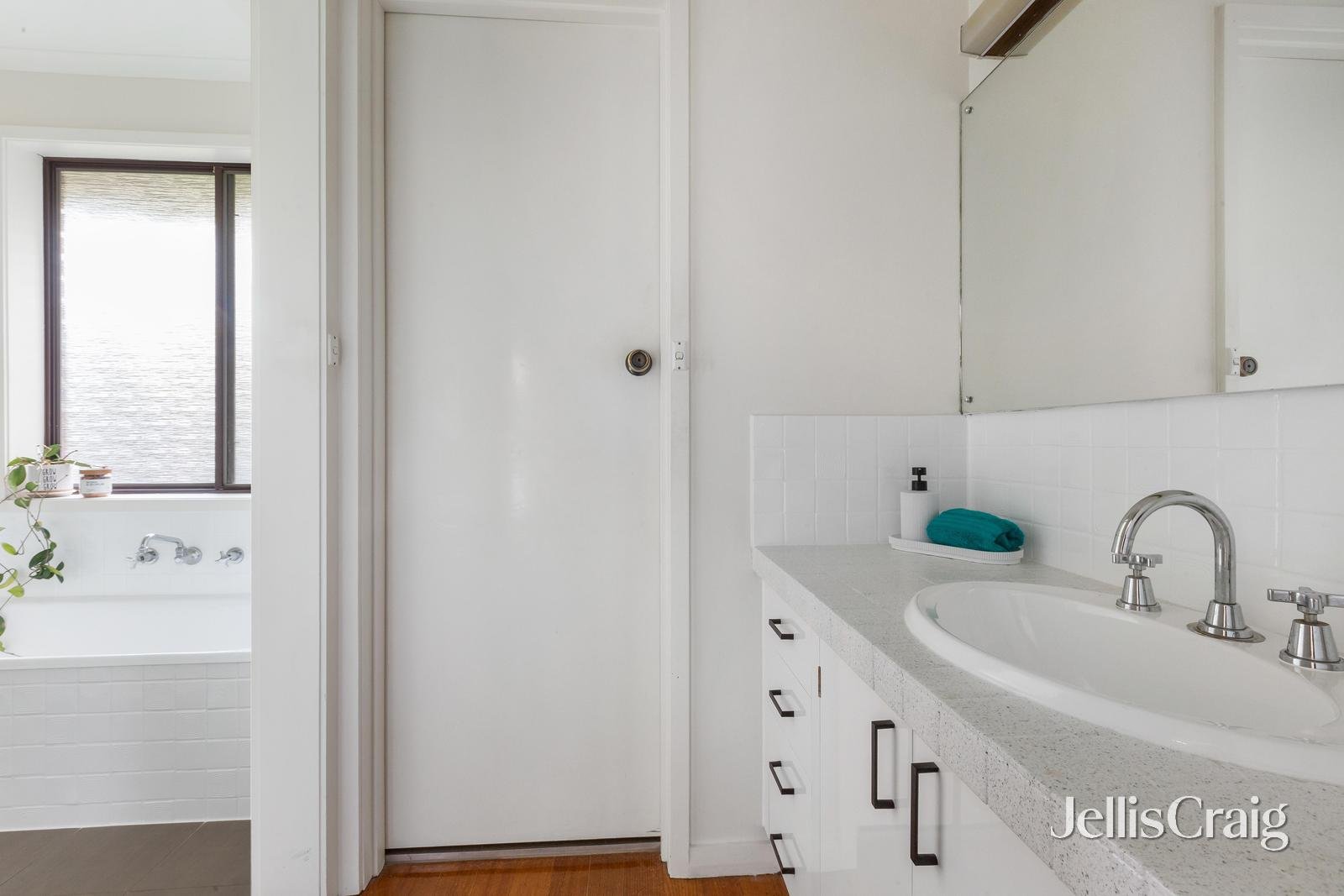 24 Mcauley Drive, Rosanna image 16