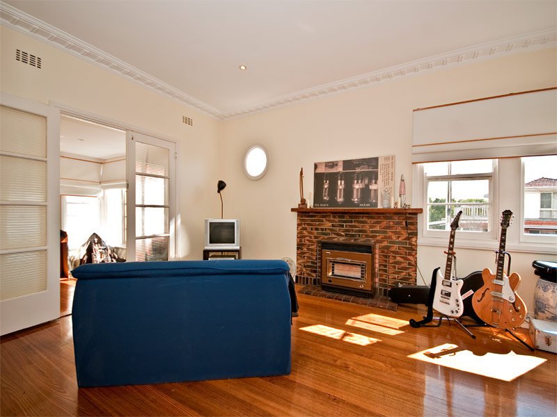 24 Mersey Street, Box Hill North image 3