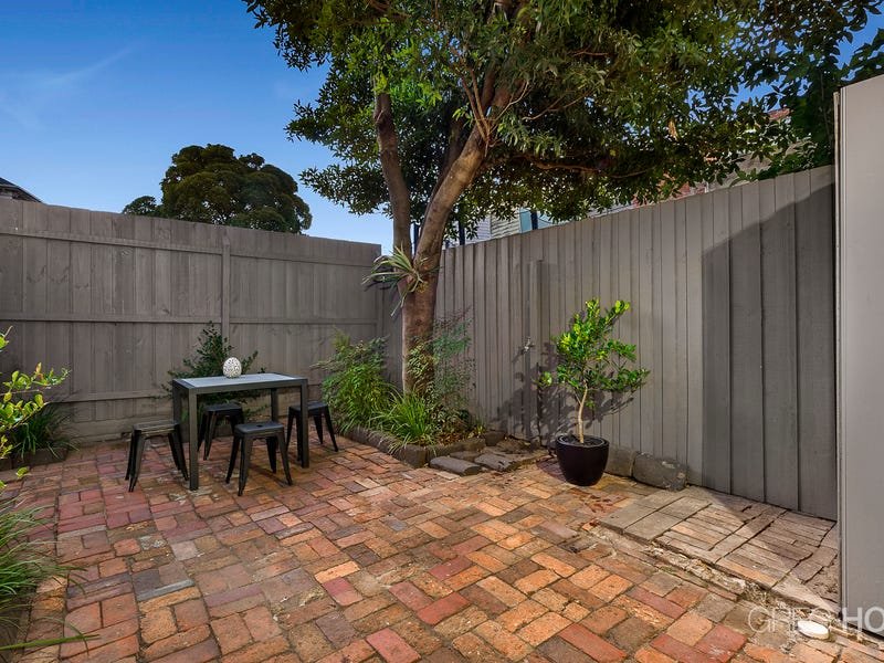24 Merton Street, Albert Park image 10