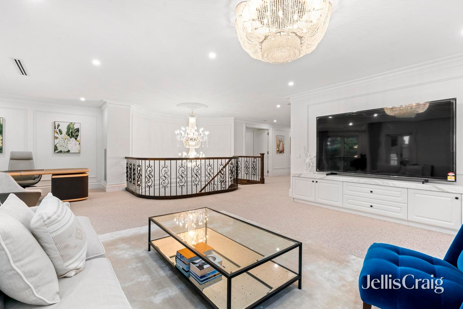 24 Mimosa Street, Glen&nbsp;Waverley image 11