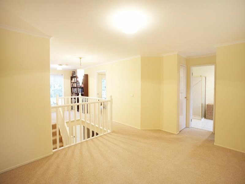 24 Monash Avenue, Balwyn image 6