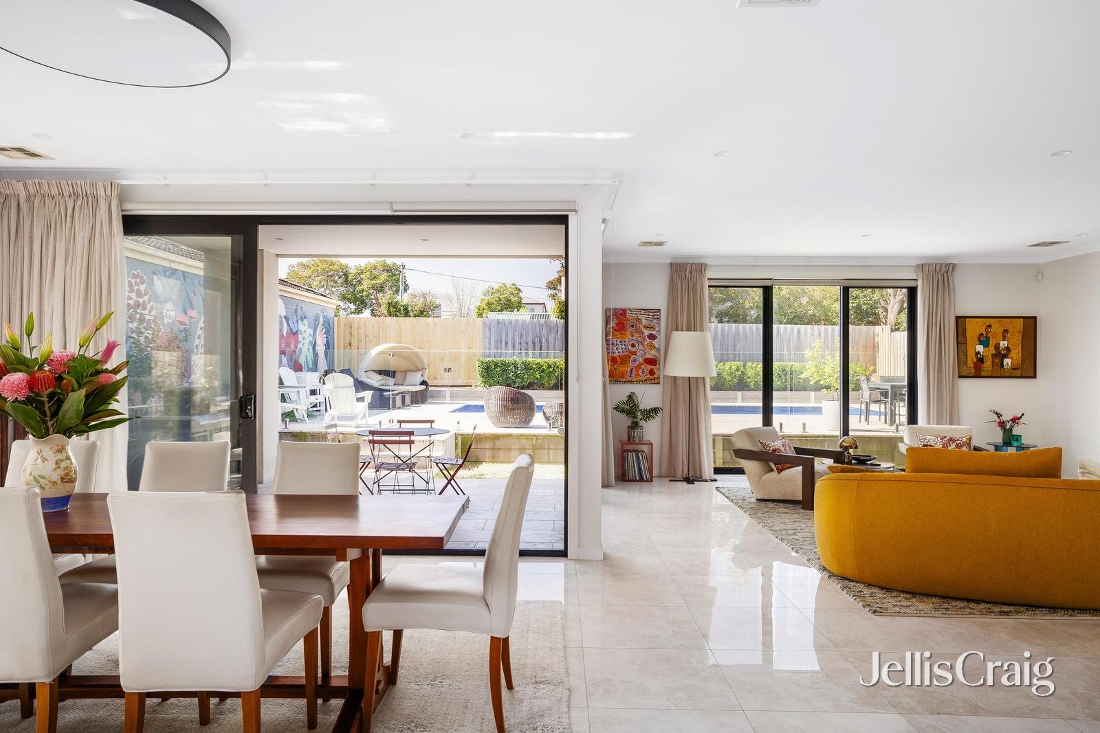 24 Moore Street, Caulfield&nbsp;South image 3