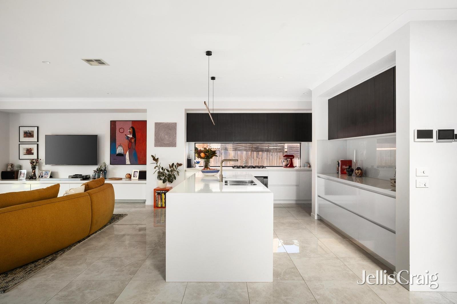 24 Moore Street, Caulfield&nbsp;South image 4