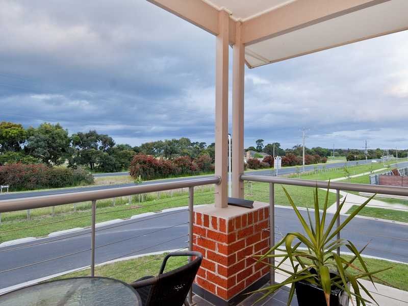 24 Morrow Crescent, Leopold image 12
