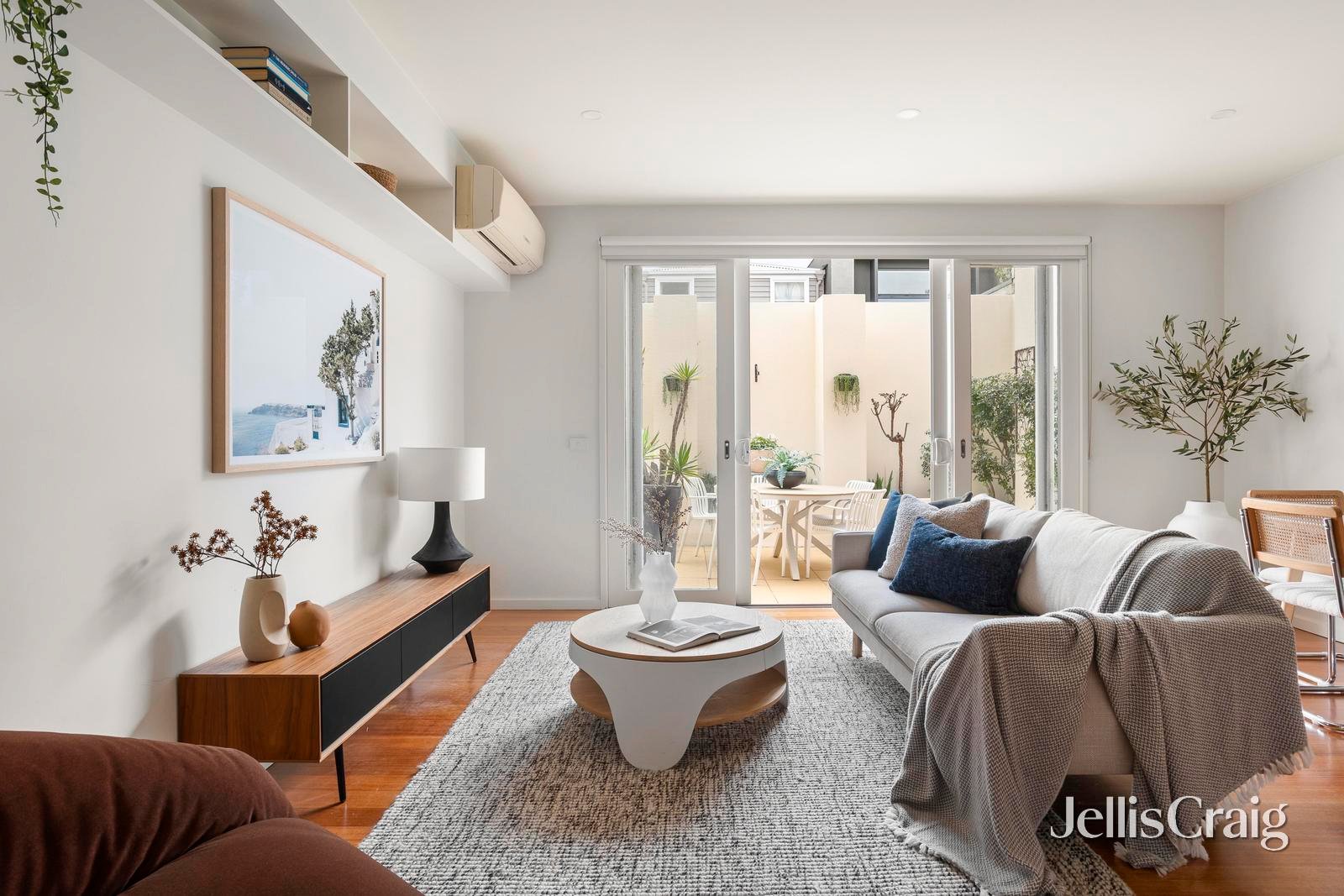 24 Neville Street, Albert&nbsp;Park image 3