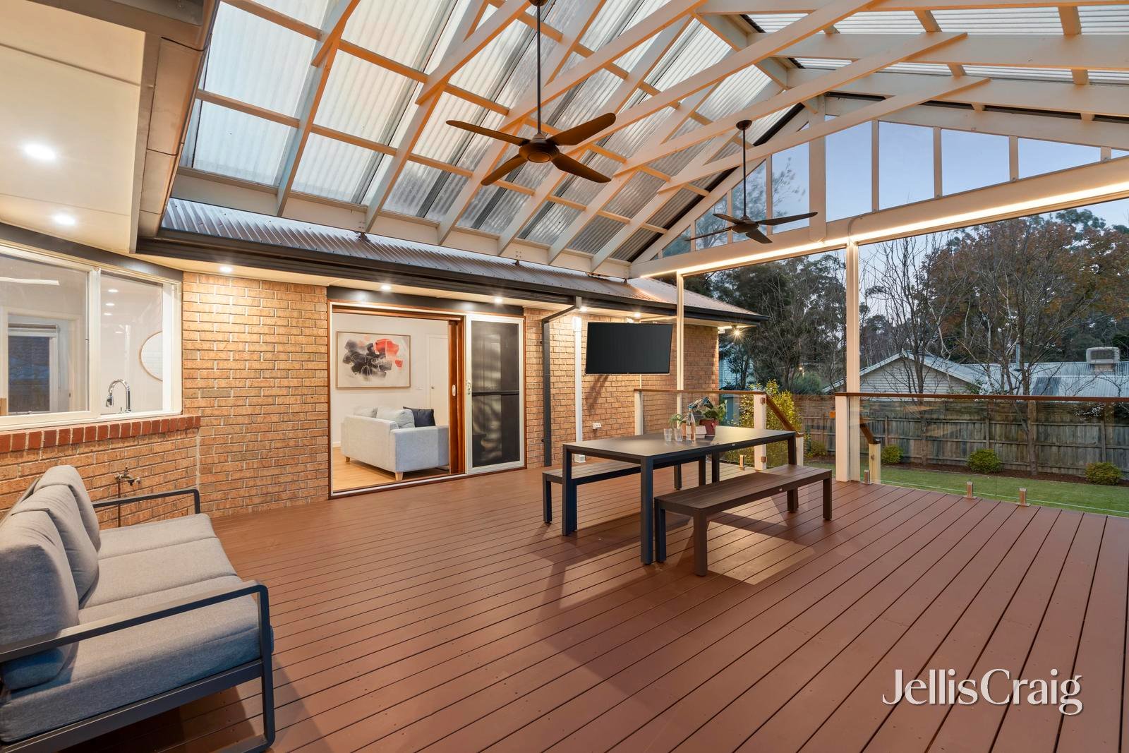 24 Oaktree Road, Croydon&nbsp;North image 4