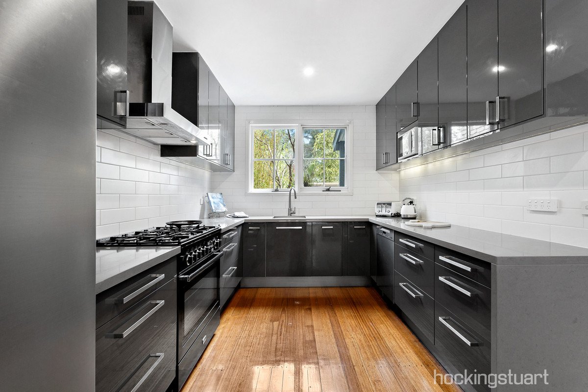 24 O'Shaughnessy Street, Kew image 4