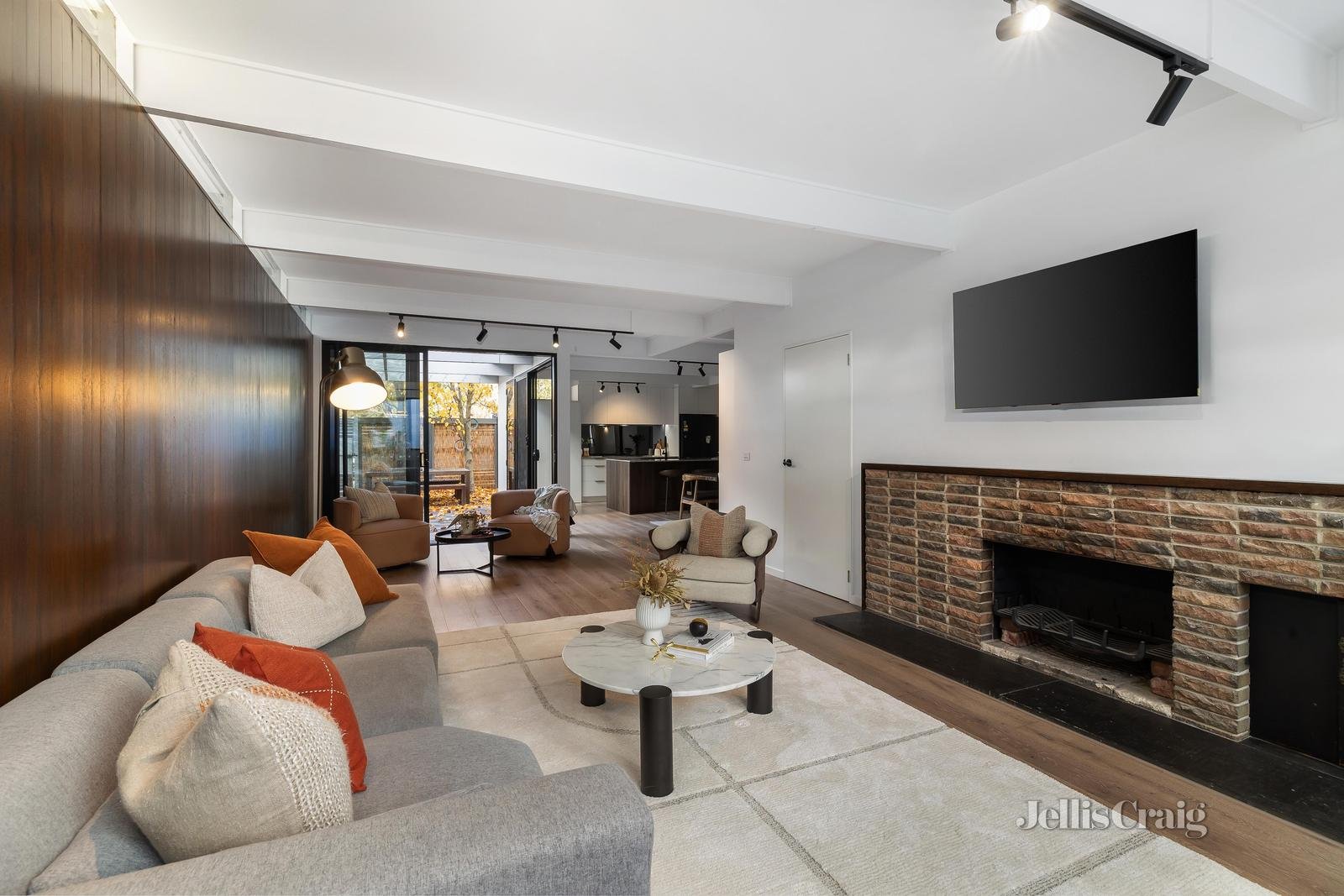 24 Palmer Avenue, Balwyn image 3