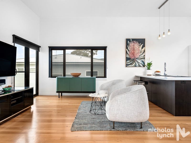 Property Gallery Thumbnail 6