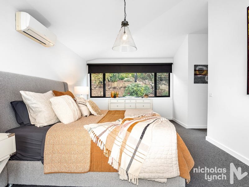 Property Gallery Thumbnail 9