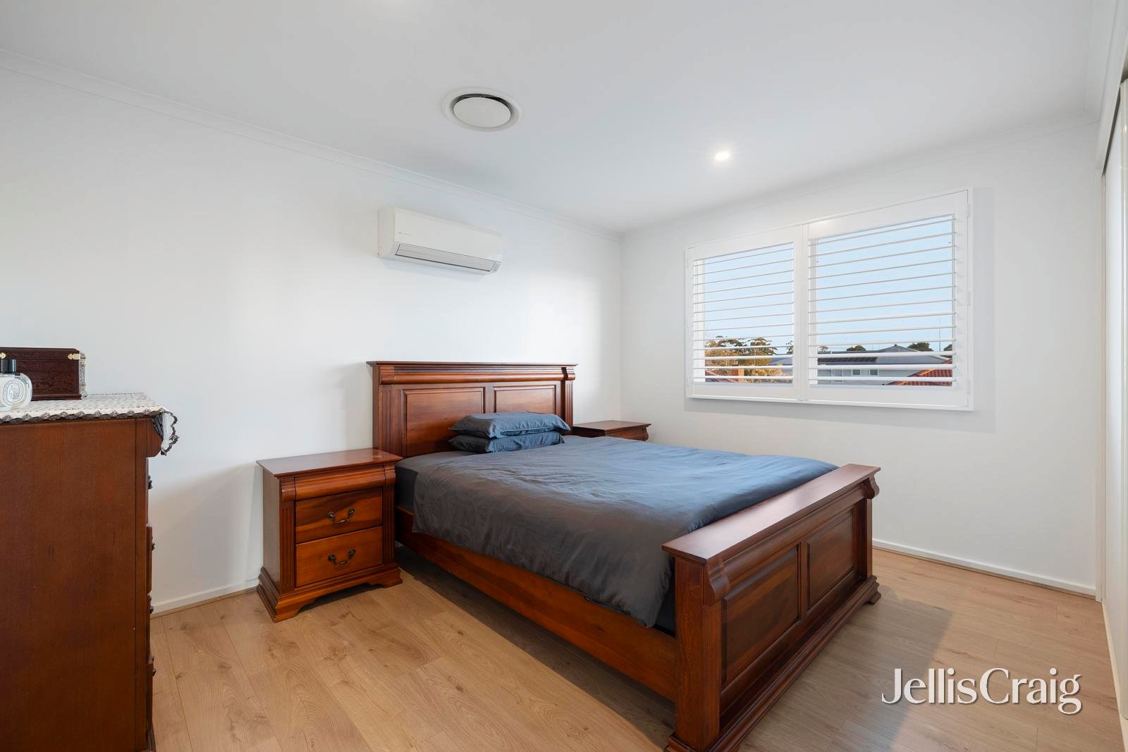 24 Pasadena Crescent, Bentleigh&nbsp;East image 11