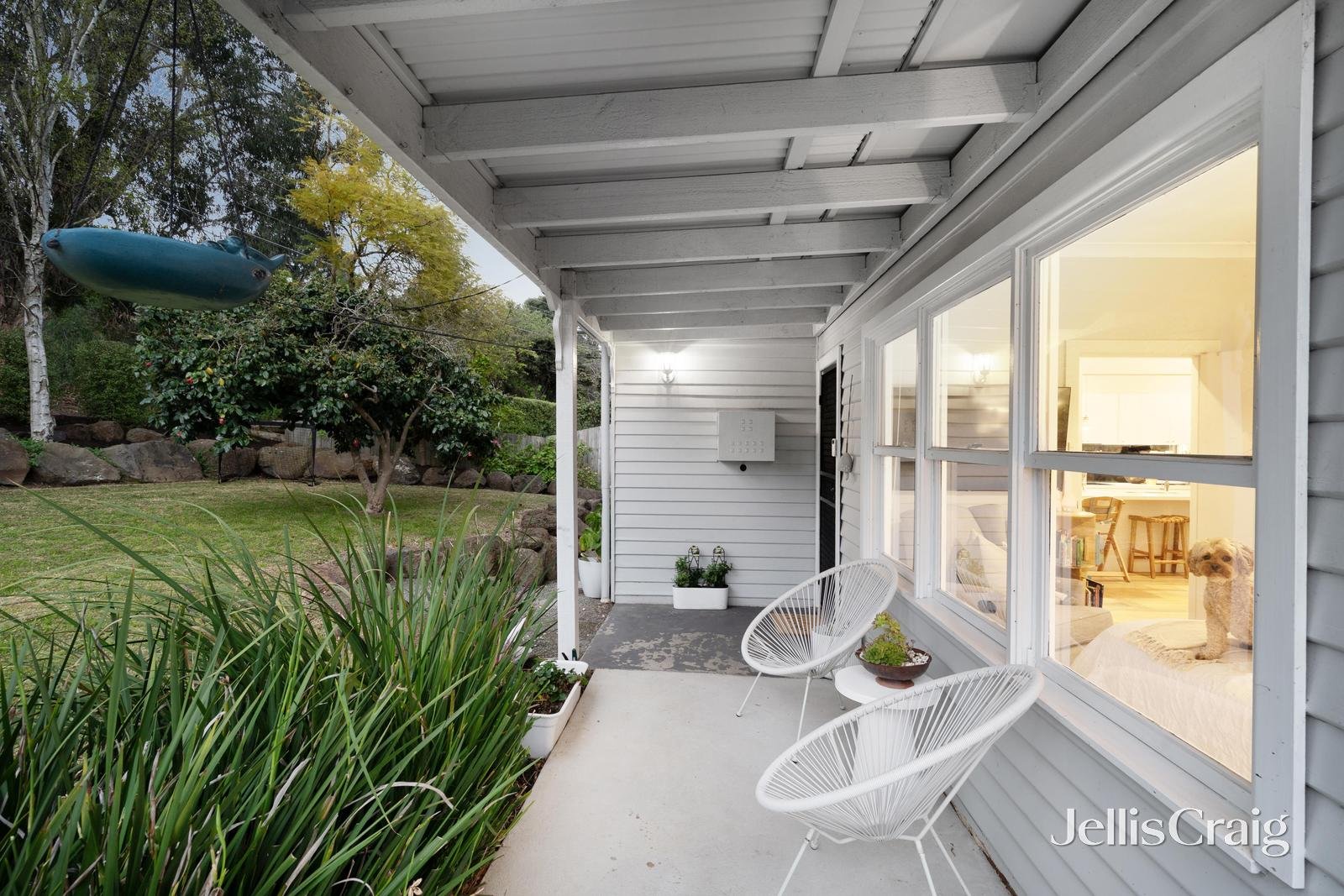 24 Pleasant Rise, Croydon South image 2