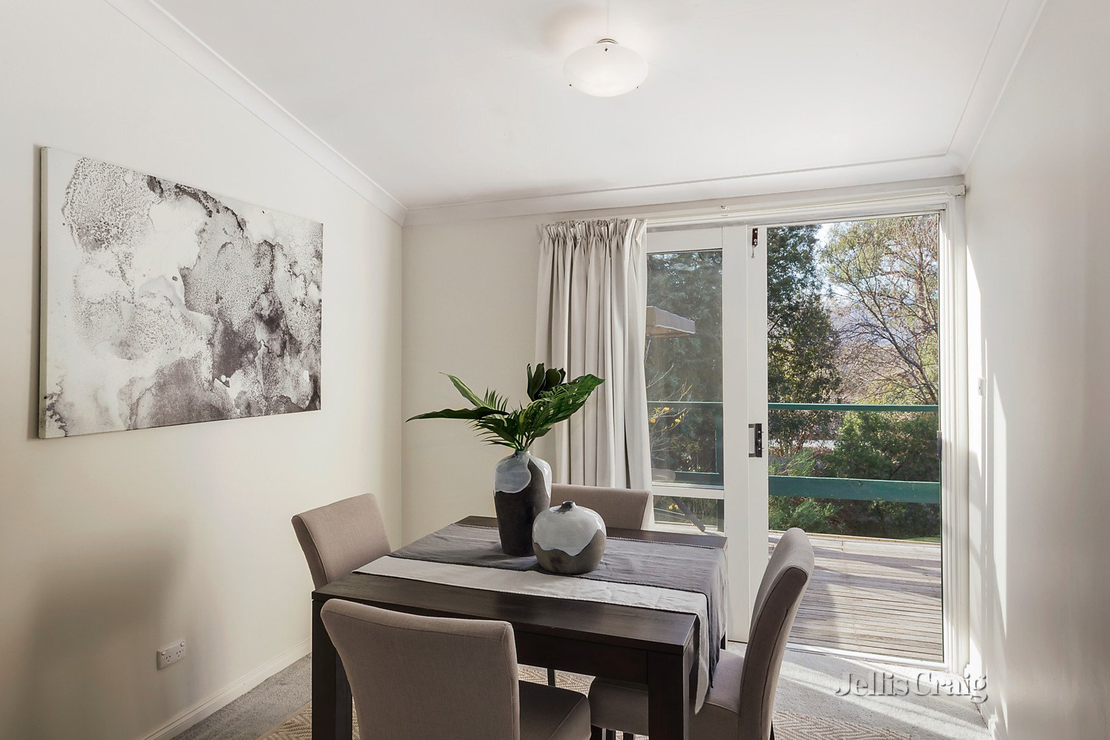 24 Pleasant Rise, Croydon South image 4