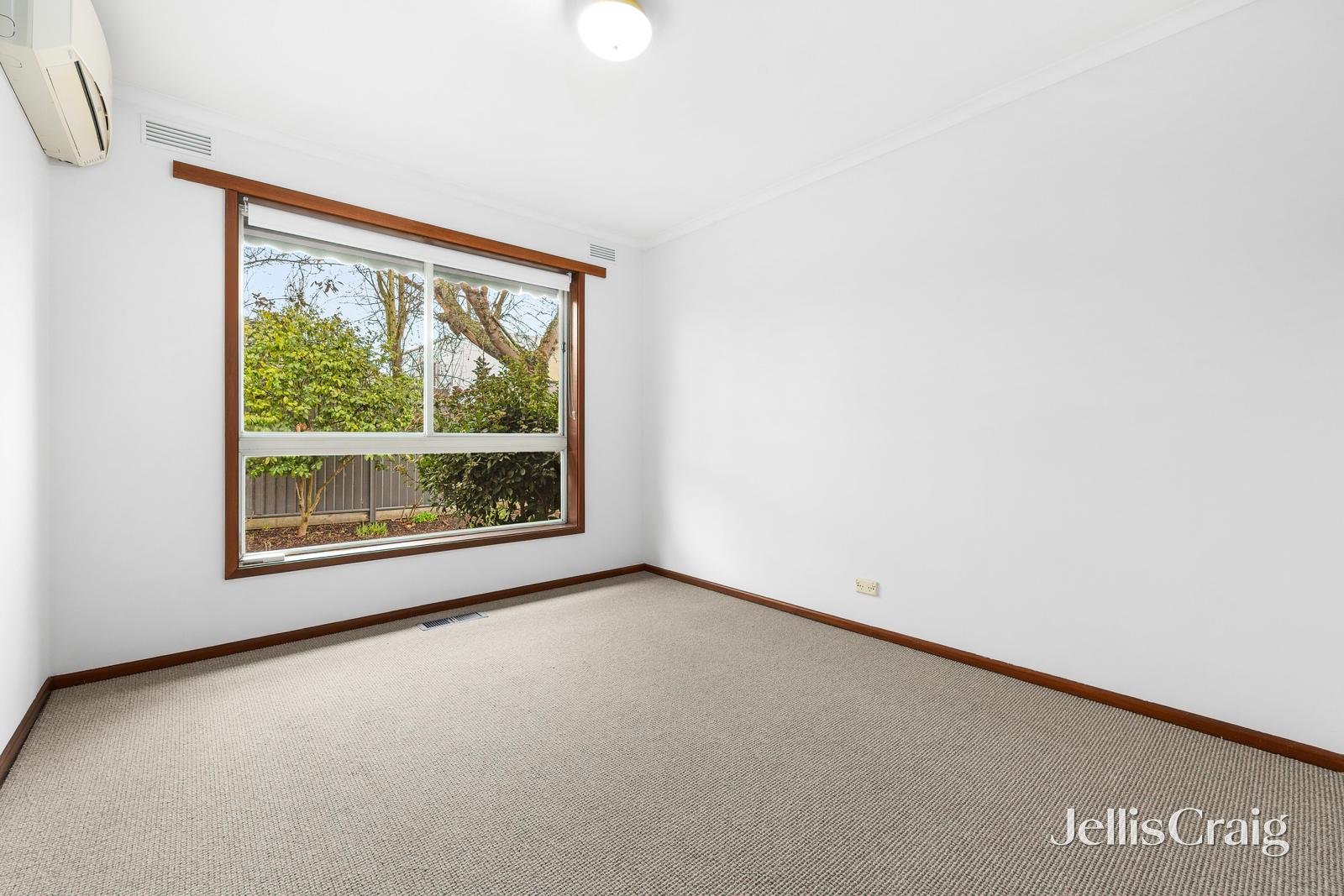 2/4 Pleasant Street South, Newington image 14