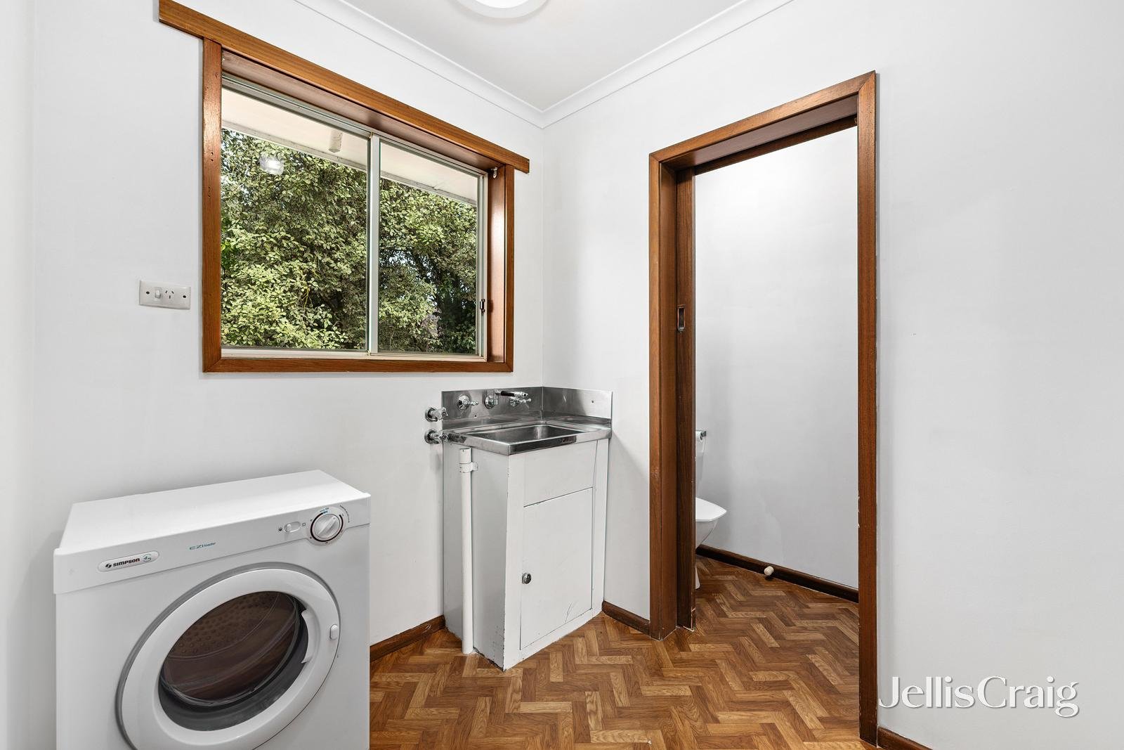 2/4 Pleasant Street South, Newington image 16