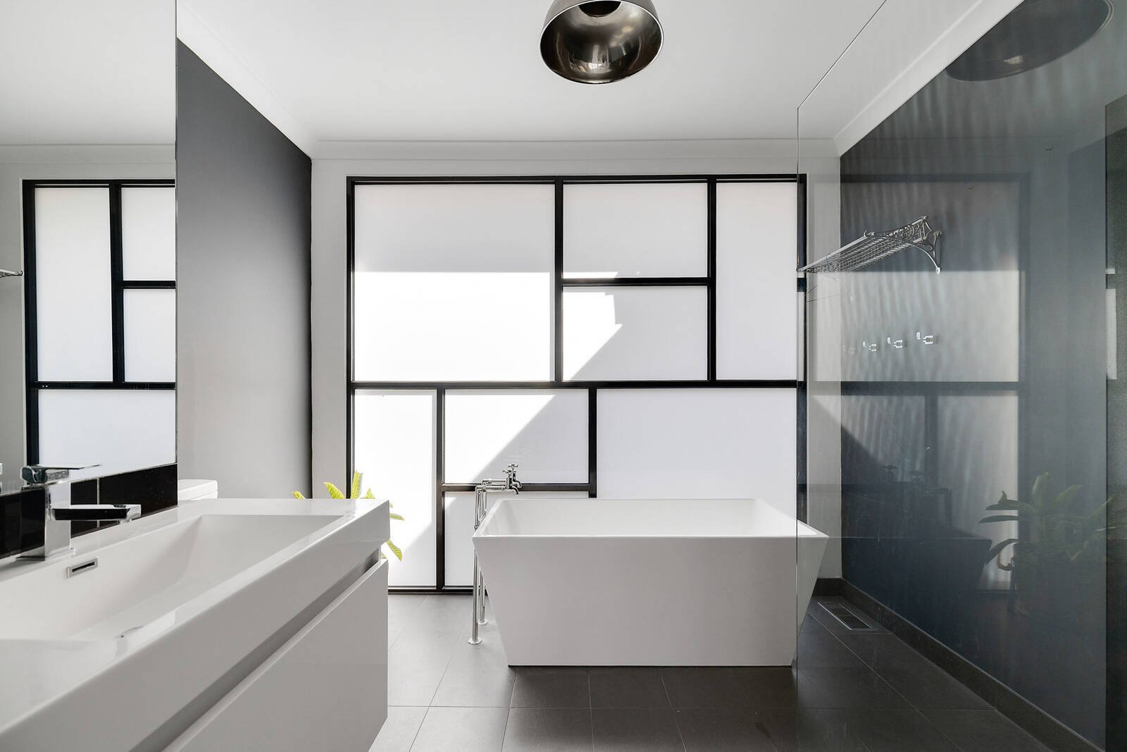 Property Gallery Thumbnail 7