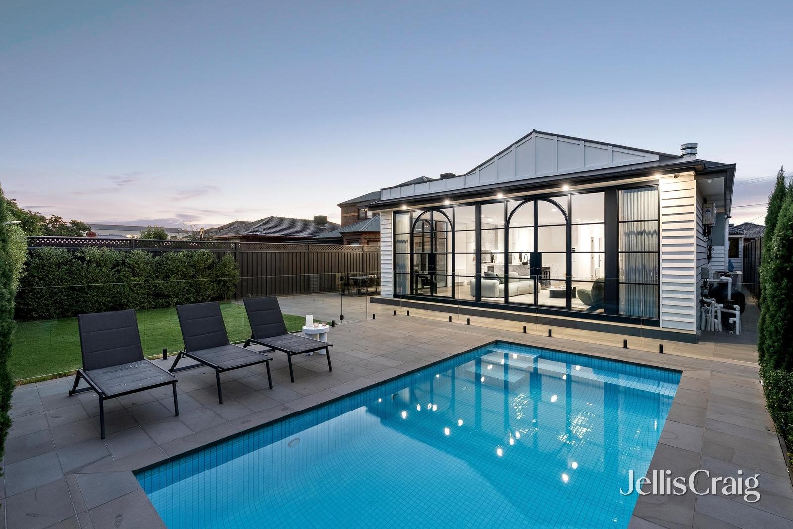 24 Preston Street, Coburg image 2