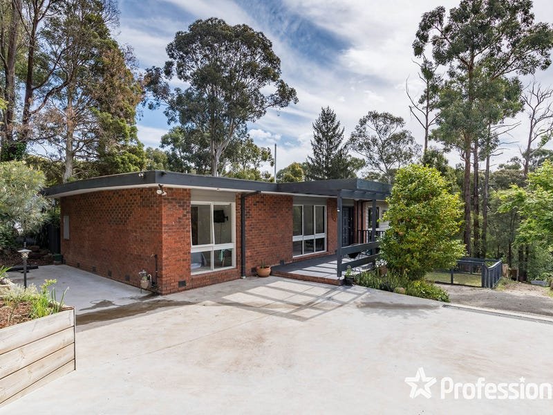 24 Priestley Crescent, Mount&nbsp;Evelyn image 1