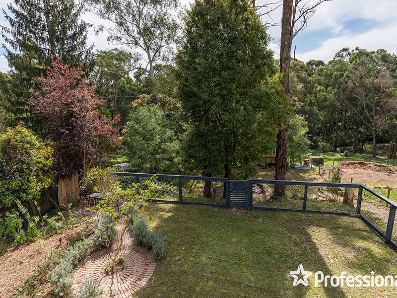 24 Priestley Crescent, Mount&nbsp;Evelyn image 15