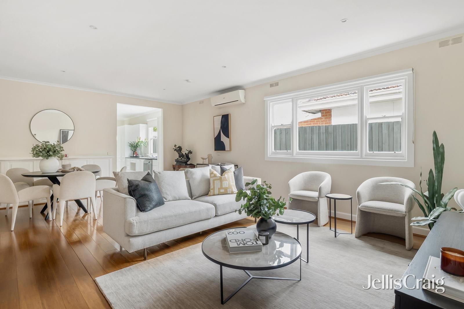 24 Railway Avenue, Armadale image 2