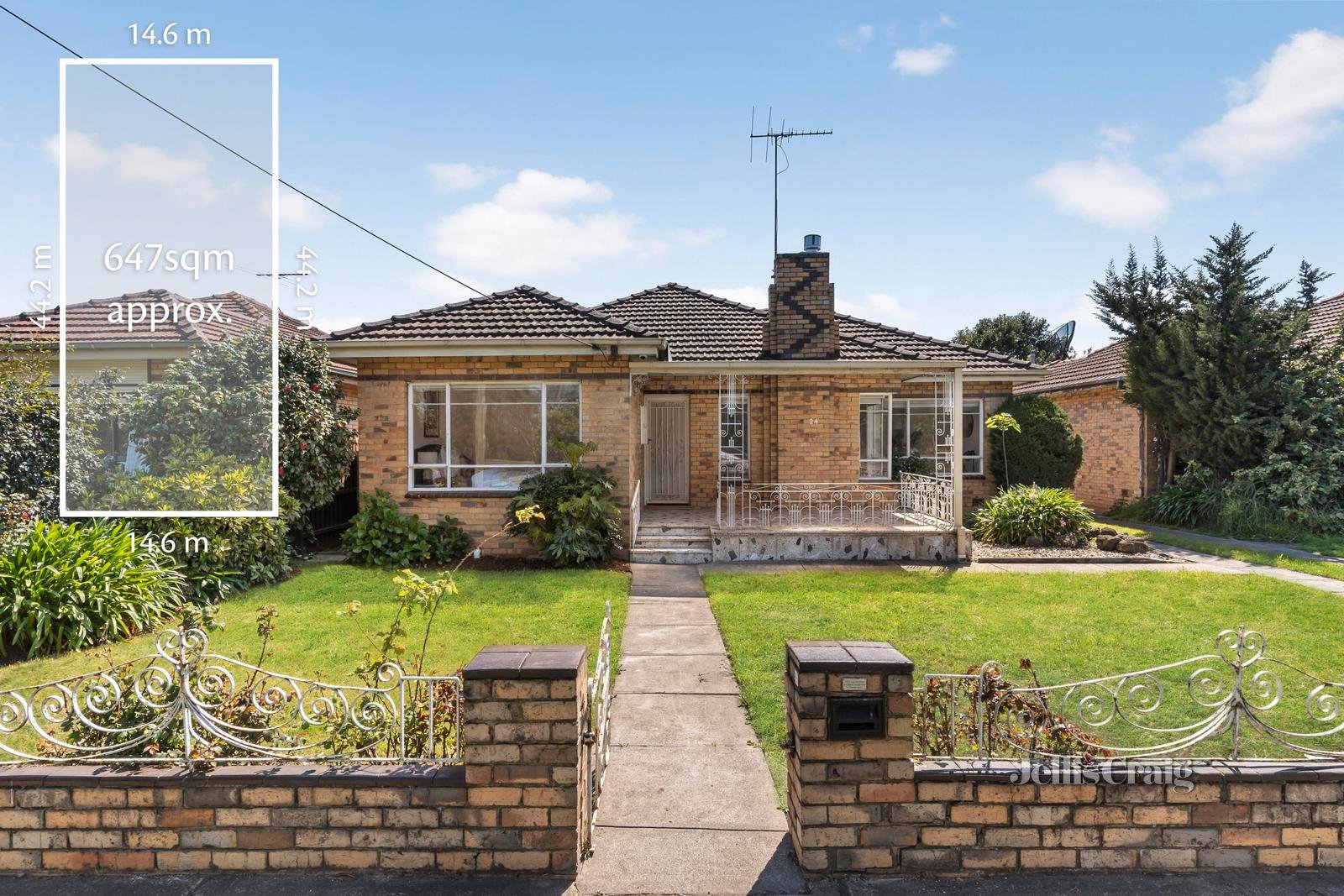 24 Raleigh Road, Maribyrnong image 1