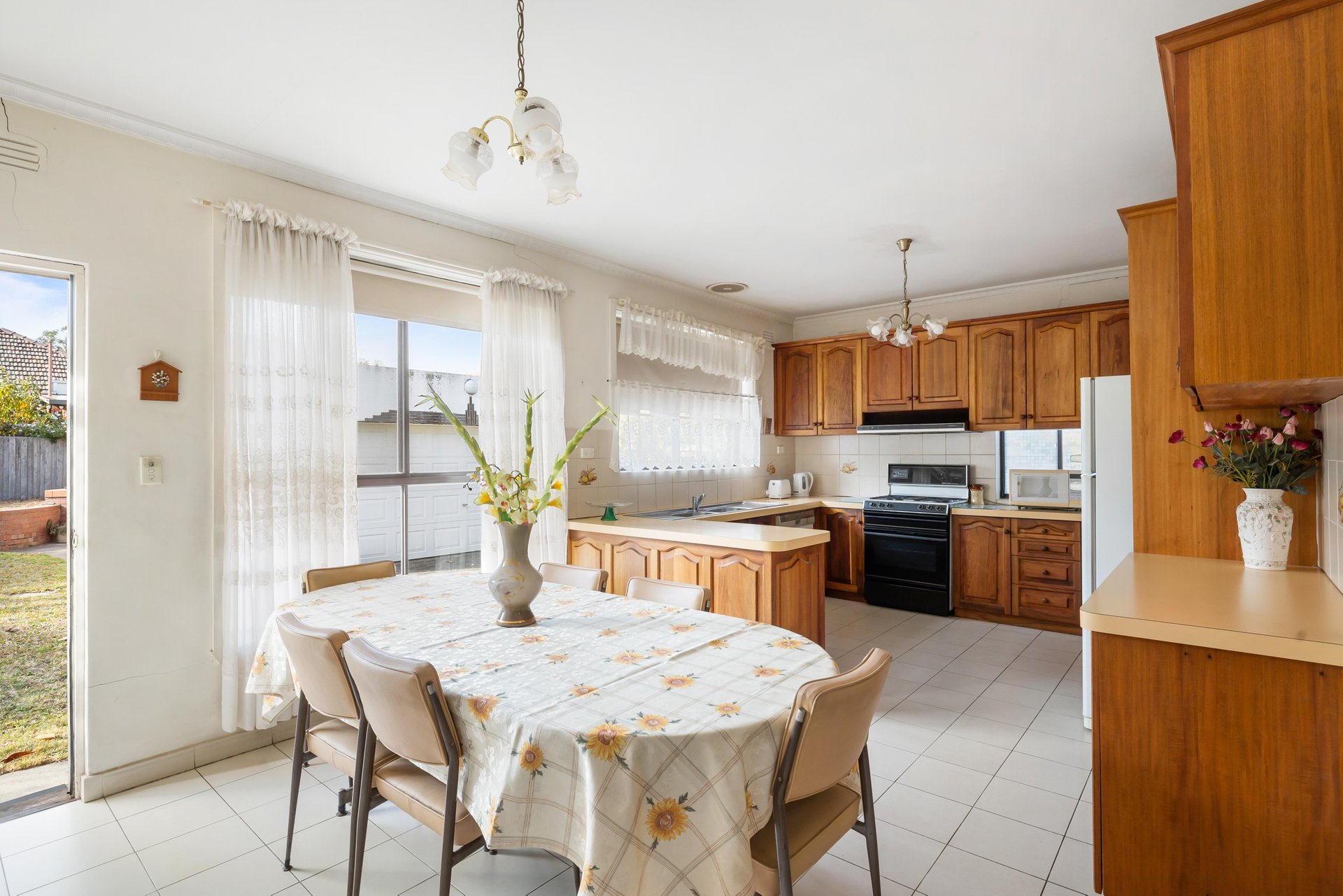 24 Ramsay Avenue, Kew East image 6