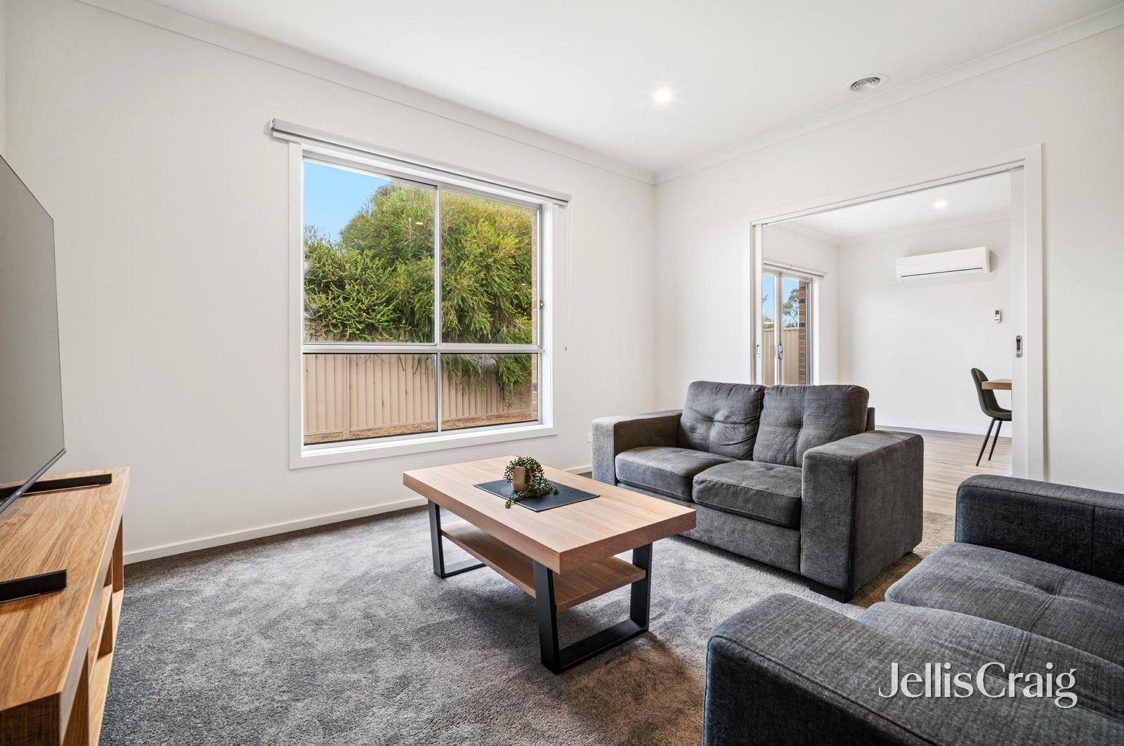 2/4 Rance Road, Delacombe image 7