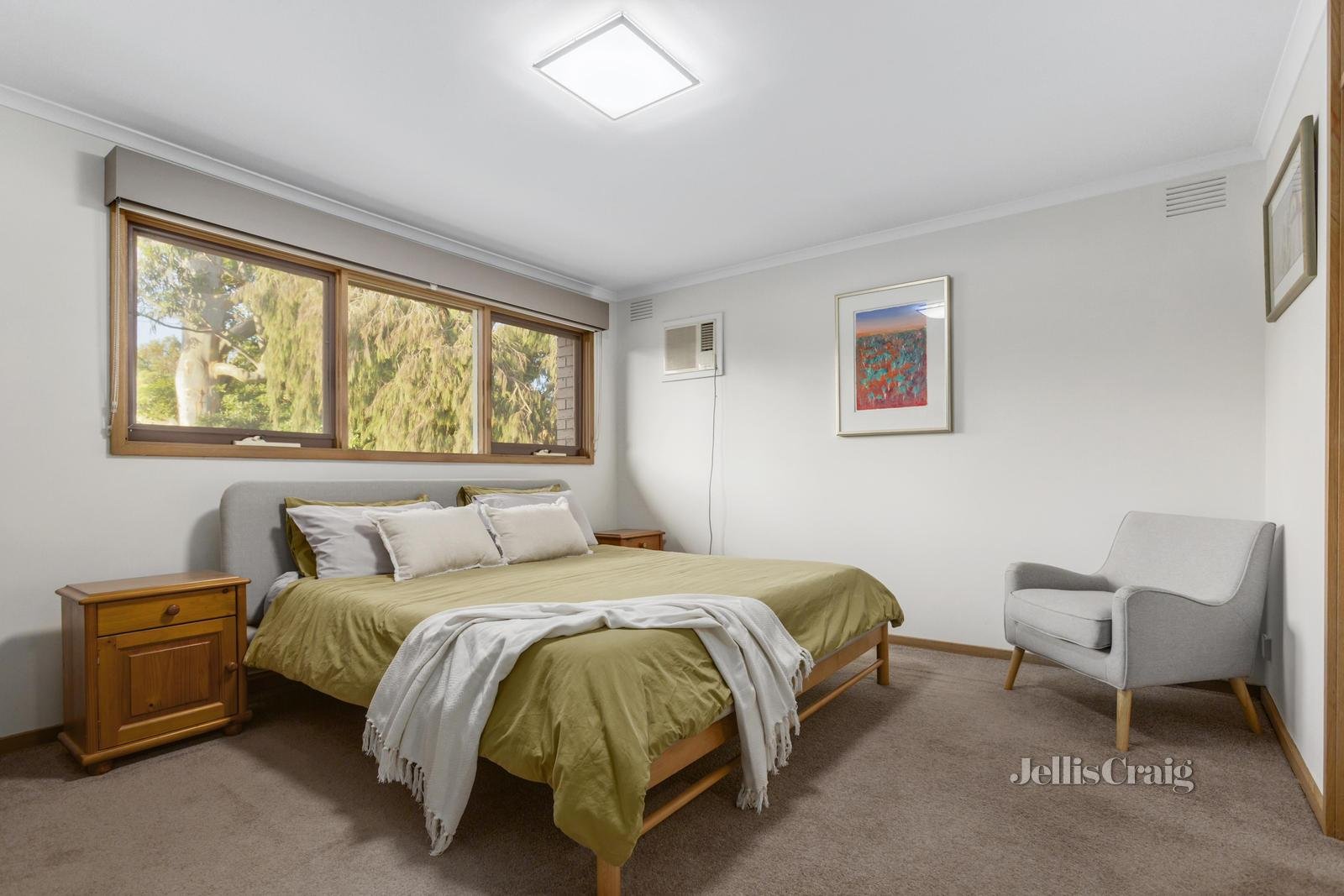 24 Regent Street, Mount Waverley image 7