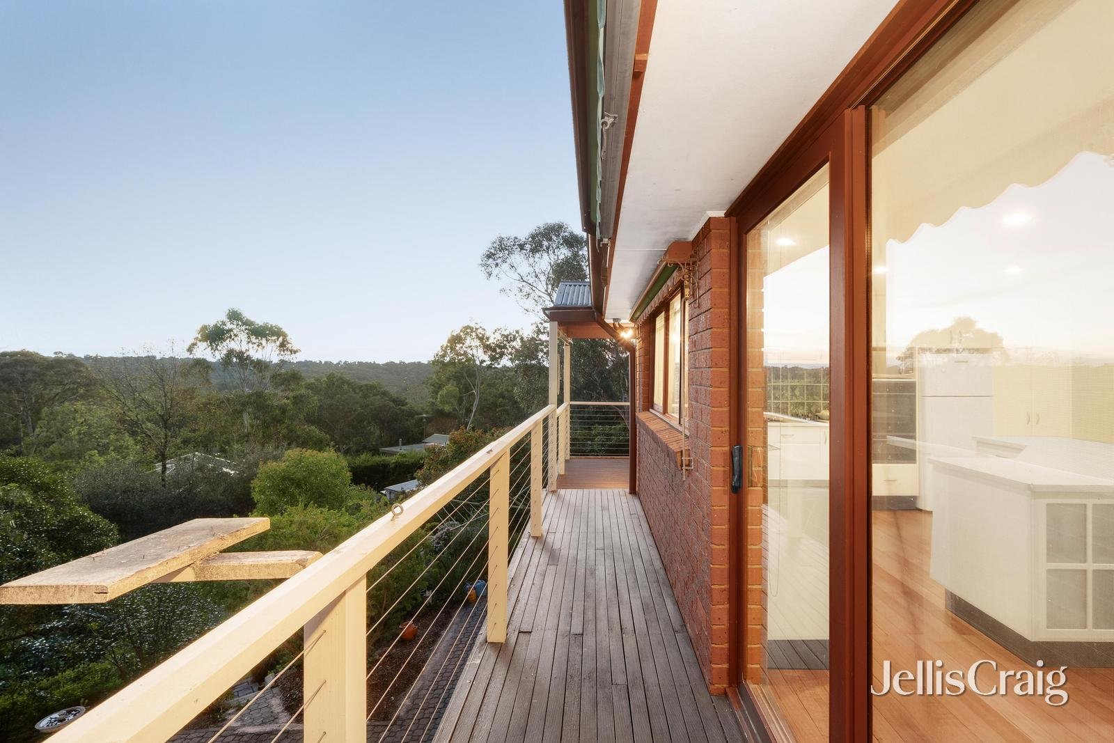 24 Renshaw Drive, Eltham image 15