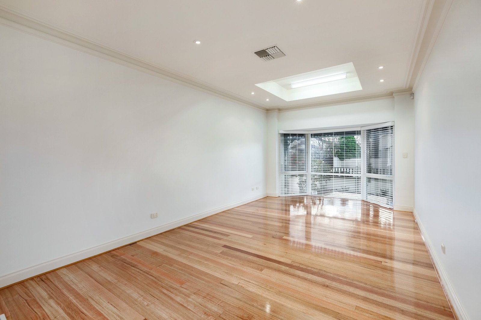 24 Repton Road, Malvern East image 3