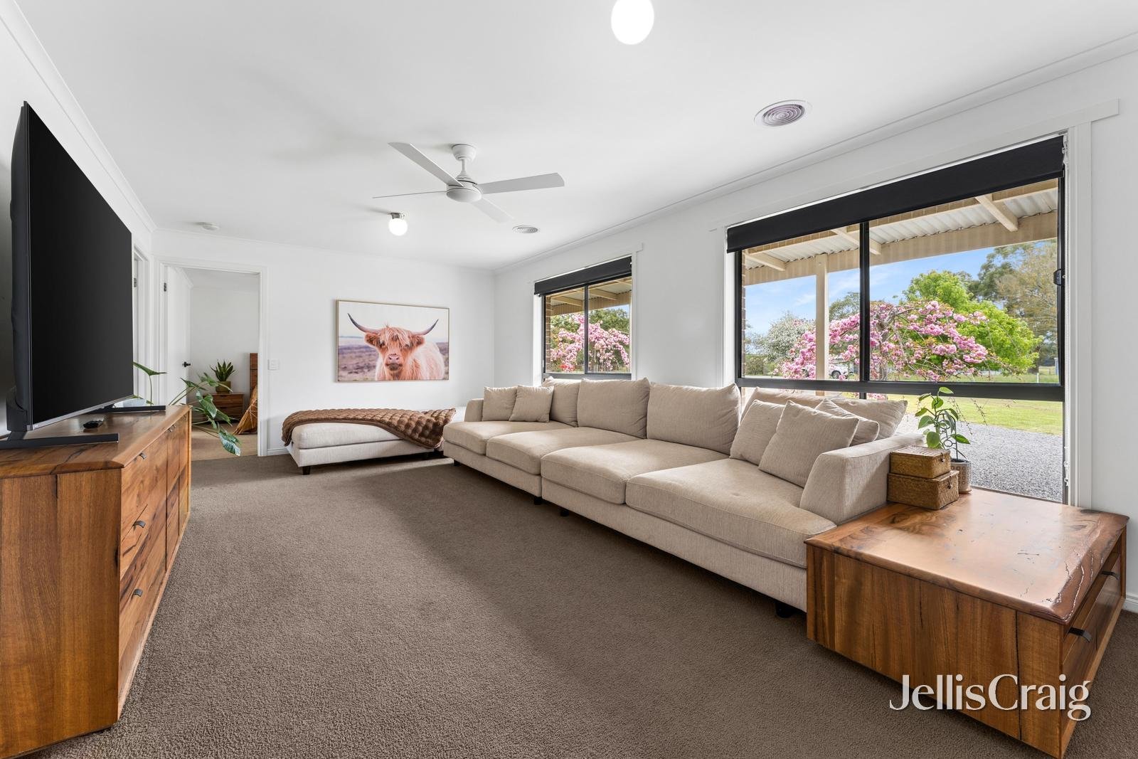 24 Richards Court, Scarsdale image 15