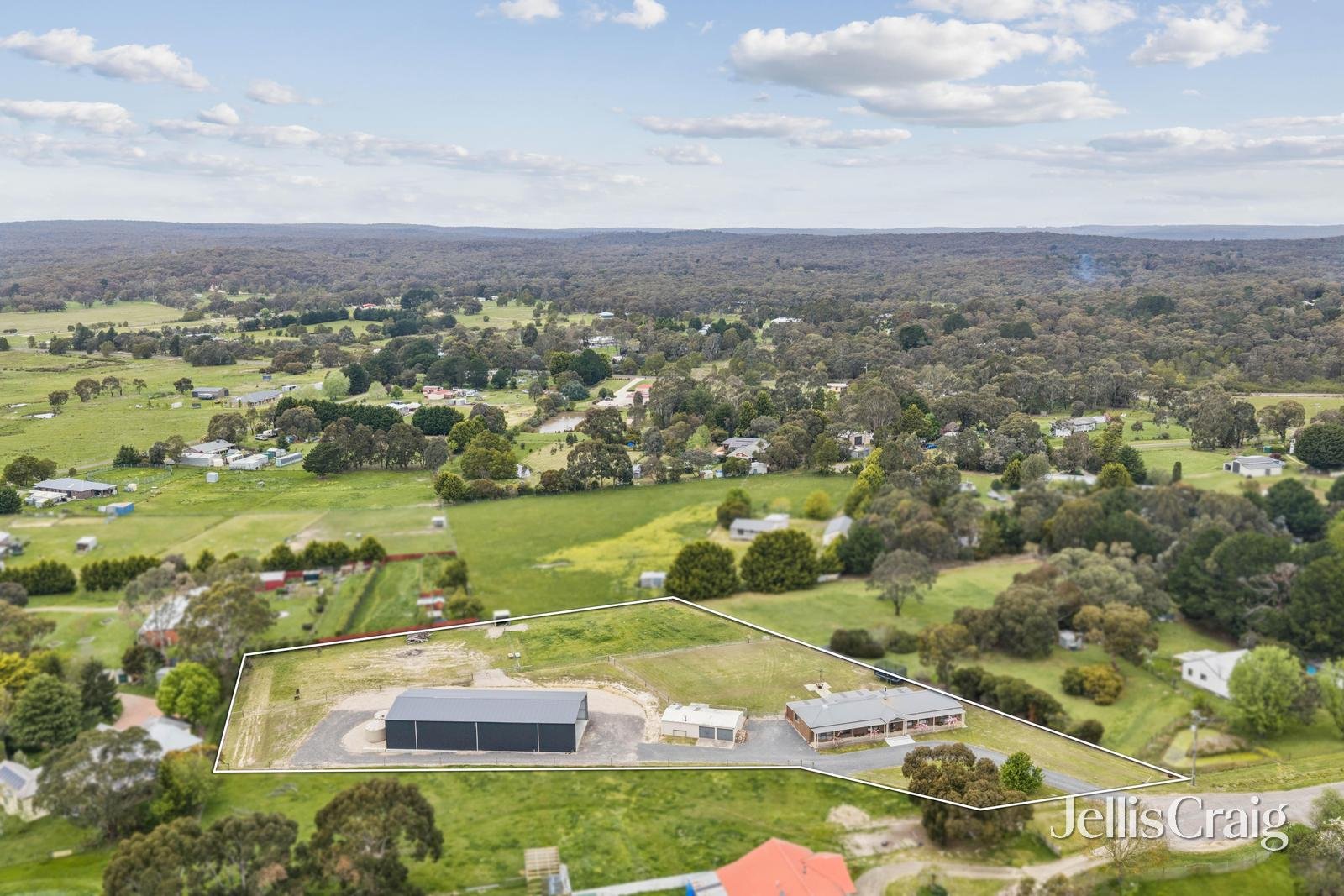 24 Richards Court, Scarsdale image 29