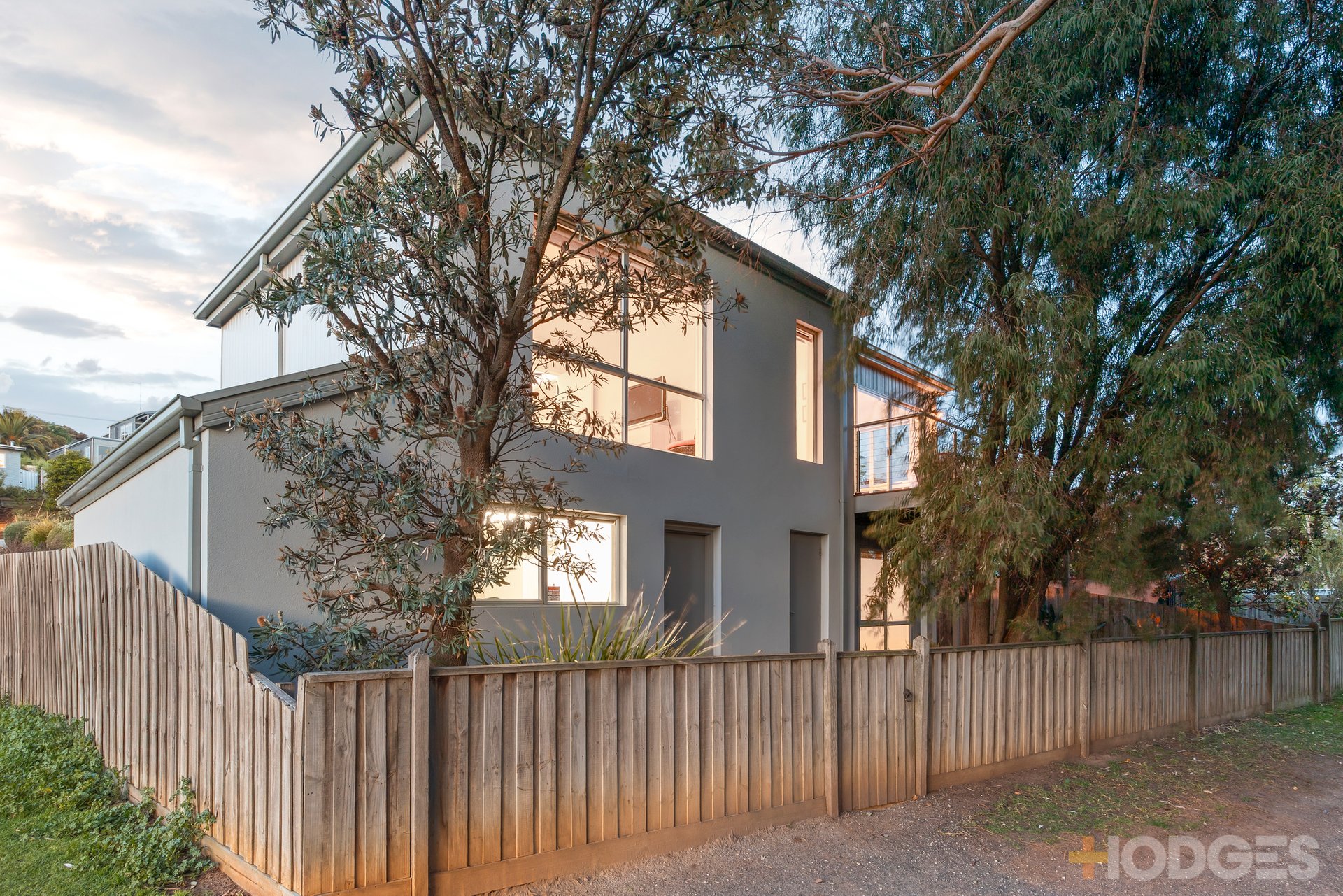 2 / 4 Riviera Crescent Ocean Grove