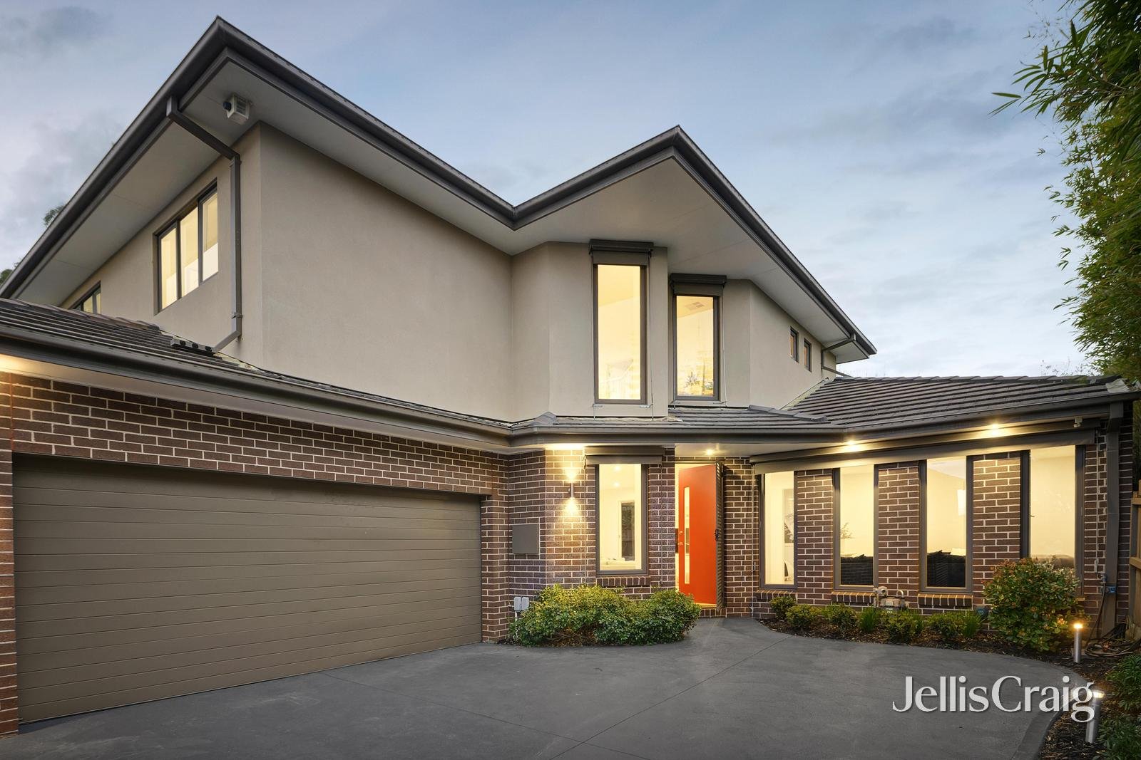 2/4 Rosedale Road, Glen Iris image 1